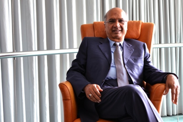 Наушад Мерали